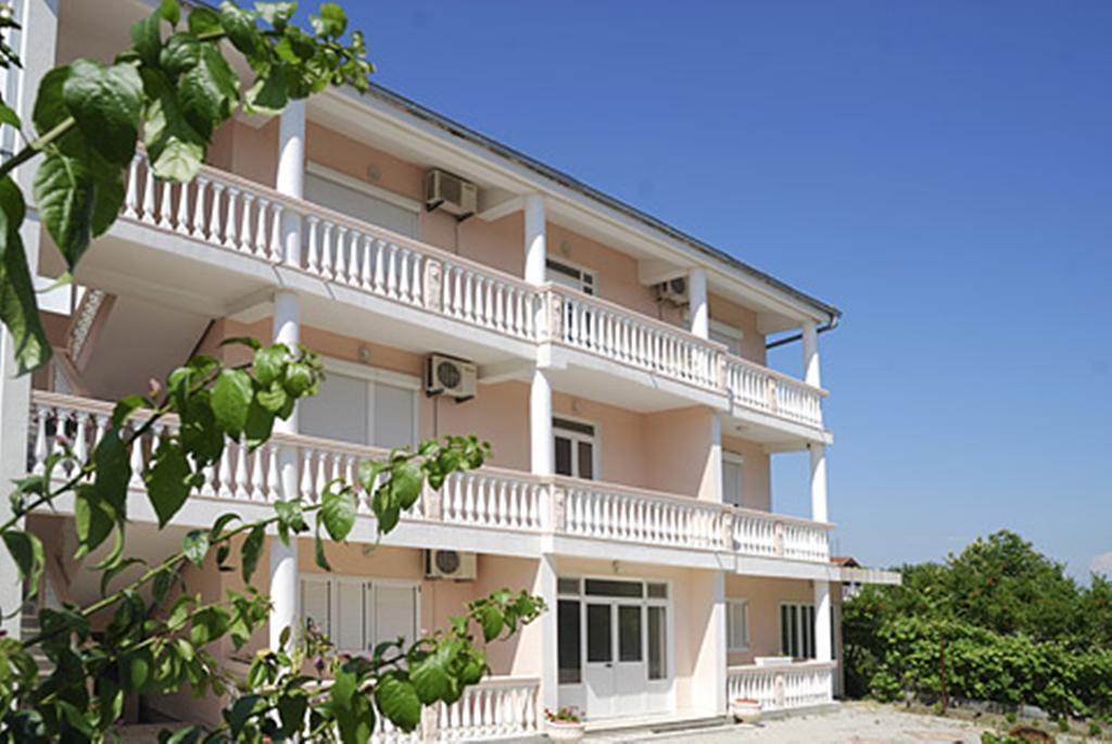 Di Vincenzo Inn Ulcinj Exteriér fotografie